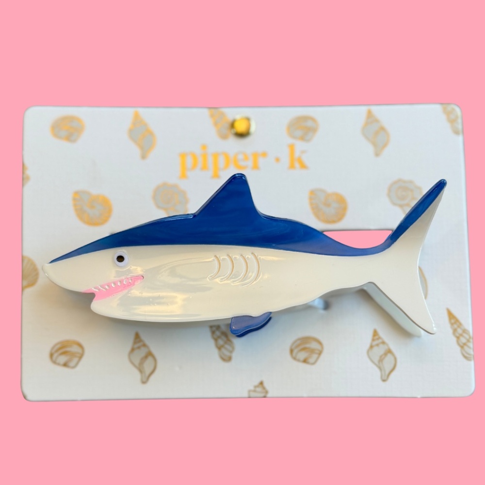 Piper K Shark Claw Clip NWT TikTok Viral Hair Clip - Picture 2 of 4